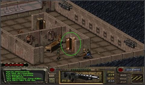 Z tej szafki zabieramy karabin plazmowy Winchester Model P94 i 100 Ogniw termojądrowych - Blask (2) | Opis przejścia Fallout - Fallout - poradnik do gry
