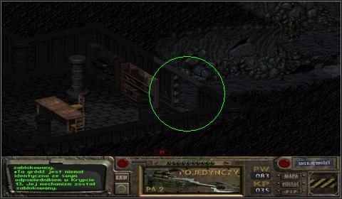 Idziemy dalej, rozwalając po drodze do wejścia krypty - wszystko co się rusza - Katedra | Opis przejścia Fallout - Fallout - poradnik do gry
