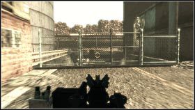Nieco dalej po raz pierwszy w trakcie tej przejażdżki trafisz do kanałów, niszcząc wcześniej metalowe ogrodzenie - IRAQ - Crude Methods | BlackSite Area 51 - BlackSite: Area 51 - poradnik do gry