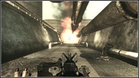 Po dotarciu do końca kanału cwani nieprzyjaciele wysadzą betonowe zbiorniki zsyłając na Ciebie falę ognia - IRAQ - Crude Methods | BlackSite Area 51 - BlackSite: Area 51 - poradnik do gry