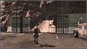 Następnie wraz z czarnoskórym kompanem przejdź do dalszej części bazy (podążaj za nim) - QUARANTINE - The First Casuality | BlackSite Area 51 - BlackSite: Area 51 - poradnik do gry