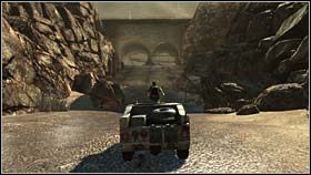 Po zjechaniu na dół udaj się w kierunku dwóch kanałowych tuneli (zdjęcie) - QUARANTINE - Coalition of the Willing | BlackSite Area 51 - BlackSite: Area 51 - poradnik do gry