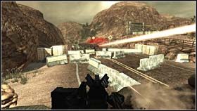 Następnie pokonując kolejnych napastników udaj się do drugiego podwyższenia z działem (tego po lewej - lewe zdjęcie), tym razem, by samemu zrobić z niego użytek - QUARANTINE - Coalition of the Willing | BlackSite Area 51 - BlackSite: Area 51 - poradnik do gry