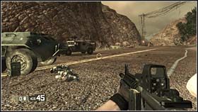 Po zakończeniu działań pozbieraj z placu boju przydatne Ci przedmioty (bonus) i wsiądź do łazika, którym przed paroma chwilami przyjechali wrogowie - QUARANTINE - Coalition of the Willing | BlackSite Area 51 - BlackSite: Area 51 - poradnik do gry