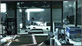 Dojdzie tu do dość zmasowanego ataku - RACHEL - ...Fighting Them Over Here | BlackSite Area 51 - BlackSite: Area 51 - poradnik do gry