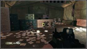 Po wejściu schodami na górę i dotarciu do zaśmieconego namiotu, dojdzie do krótkiej wymiany zdań pomiędzy żołnierzami - COUNTER-INSURGENCY - Hearts and Minds | BlackSite Area 51 - BlackSite: Area 51 - poradnik do gry