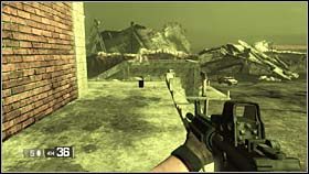 Jedyne bonus znajduje się na balkonie budynku częściowo zniszczonego - TOPSIDE - Stay the Course (bonusy) | BlackSite Area 51 - BlackSite: Area 51 - poradnik do gry