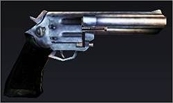 Podstawowa broń Carnbyego. Specjalny rewolwer z dwoma lufami o podwójnym bębenku, strzelający dwoma pociskami na raz. Amunicja: pociski magnezowe. - Poradnik do gry - Broń | Alone in the Dark Koszmar powraca - Alone in the Dark: Koszmar powraca - poradnik do gry