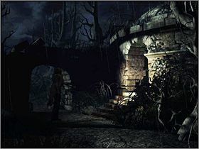 Po przejściu paru kroków Aline nawiąże z Tobą łączność przez krótkofalówkę - Tereny wokół posiadłości (1) | Edward Carnby | Alone in the Dark Koszmar powraca - Alone in the Dark: Koszmar powraca - poradnik do gry