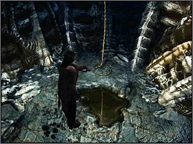 Droga nadal będzie prosta, acz niebezpieczna i doprowadzi cię do liny, za pomocą której dostaniesz się wyżej - Świat Mroku (2) | Edward Carnby | Alone in the Dark Koszmar powraca - Alone in the Dark: Koszmar powraca - poradnik do gry