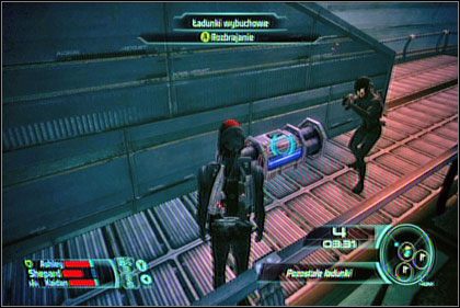 Kiedy już to uczynimy, skręcamy za budynek i ostrzeliwujemy się z zastanymi na dole wrogami - Mass Effect: Port, Eden Prime - solucja, opis przejścia - Mass Effect - poradnik do gry
