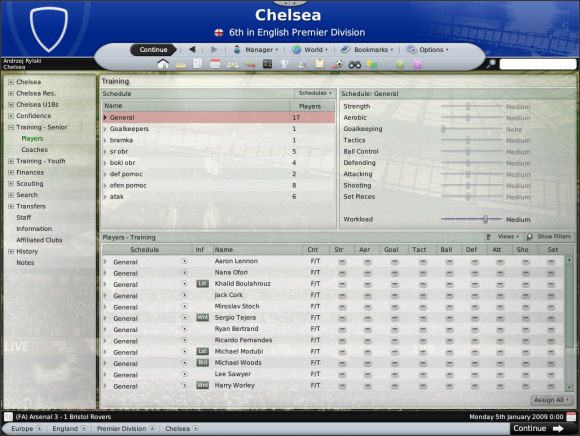 Ekran główny podzielony jest na trzy plansze gdzie obserwujemy: plany treningowe obowiązujące w klubie (Schedule ), szczegóły danego treningu (Schedule: General ), i informacje o reakcji piłkarzy na stosowane metody treningowe (Players: Training ) - Asystenci i trenerzy (3) - Prowadzenie drużyny - Football Manager 2008 - poradnik do gry