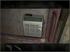 Teraz udaje się pod masywne drzwi (w dół ekranu), które oczywiście są zamknięte - Piątek, wczesny ranek (cz.2) | Rozdział 5 - Zagubiony | Overclocked - Overclocked: Historia o przemocy - poradnik do gry