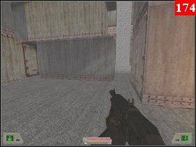 Teraz skręć w prawo, i za chwilę między kontenerami (#173) jeszcze raz, tam zabij gościa, który wpadnie na siatkę i dzięki temu otworzysz sobie bramę (w kontenerze za tobą jest apteczka) - Misja 06 - Nowy Jork | Opis przejścia Soldier of Fortune - Soldier of Fortune - poradnik do gry