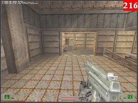 Zabierz apteczkę, C4 oraz kamizelkę i ruszaj prosto torami, w pewnym momencie w twoim kierunku będzie jechał wagonik, przeskocz szybko na skarpę po lewej (#215) - Misja 07 - Sudan (2) | Opis przejścia Soldier of Fortune - Soldier of Fortune - poradnik do gry