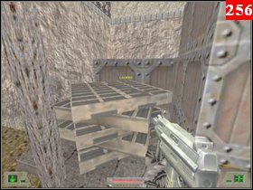 Wyjdź z niego znajdującym się tam przejściem, a następnie po schodach na górę - Misja 09 - Irak | Opis przejścia Soldier of Fortune - Soldier of Fortune - poradnik do gry