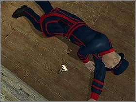 Sherlock otwiera drzwi (z napisem: Weapons room) kluczem i maszeruje na koniec pomieszczenia, a tam przez drzwi po lewej - Noc z 18 na 19 lipca 1895 cz.3 - Sherlock Holmes kontra Arsene Lupin - poradnik do gry