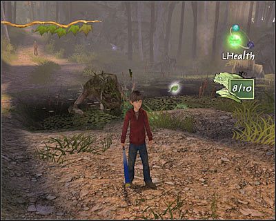 2) Gdy tylko zauważysz, że jeden z goblinów próbuje Cię zaatakować wykonaj unik, a przy odrobinie szczęścia goblin znajdzie się przy trollu - [3. The Goblin Army] Quest 5 | Kroniki Spiderwick - Kroniki Spiderwick - poradnik do gry