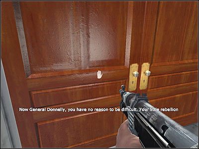 Gdy tylko odzyskasz kontrolę nad głównym bohaterem, skorzystaj z pistoletu maszynowego w celu pozbycia się obu wrogów - Poziom drugi (cz.2) | Akt 2 - Waszyngton | Turning Point: Fall of Liberty - Turning Point: Fall of Liberty - poradnik do gry