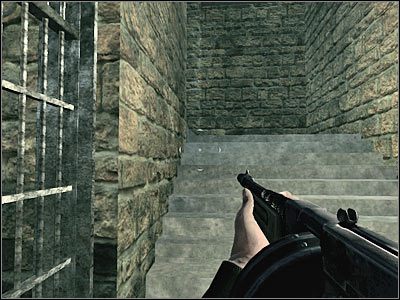 Wkrótce powinieneś dotrzeć do zdecydowanie większego pomieszczenia - Poziom pierwszy (cz.3) | Akt 3 - Londyn | Turning Point: Fall of Liberty - Turning Point: Fall of Liberty - poradnik do gry