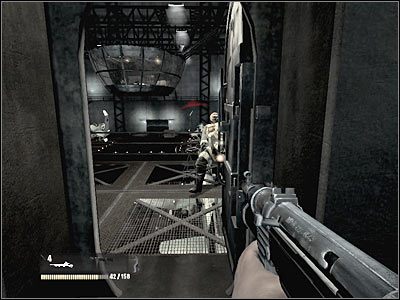 Nie wchodź do hangaru dopóki nie zabijesz wszystkich snajperów - Poziom trzeci (cz.4) | Akt 3 - Londyn | Turning Point: Fall of Liberty - Turning Point: Fall of Liberty - poradnik do gry