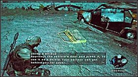 Korzystając z niej, utorujcie sobie przejście między murkami i samochodami - Somalia | Misje | Army of Two - Army of Two - poradnik do gry