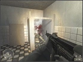 Wyjdź ze złomowiska przez dziurę w murze i ukryj się za skrzyniami [1] - Misja 7 - Fabryka | Mortyr Operacja Sztorm - Mortyr: Operacja Sztorm - poradnik do gry