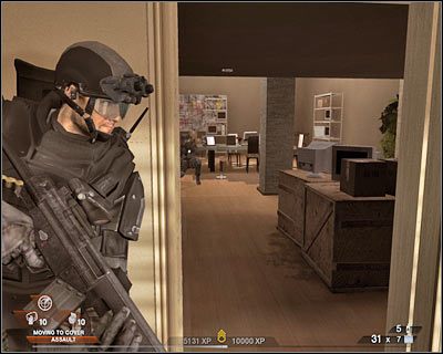 Musisz teraz eliminować zjeżdżających po linach wrogów (screen) - Hacjenda (cz.4) | Akt 7 - Posiadłość | Tom Clancys Rainbow Six Vegas 2 - Tom Clancys Rainbow Six Vegas 2 - poradnik do gry