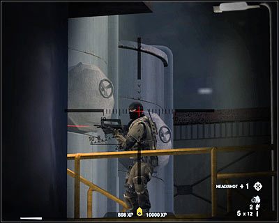 Skieruj się w stronę drabiny - Rafineria (cz.2) | Akt 6 - Pustynia w Newadzie | Rainbow Six Vegas 2 - Tom Clancys Rainbow Six Vegas 2 - poradnik do gry