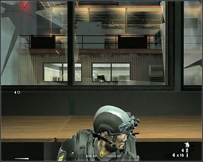 Skieruj się do przejścia, które zostało wysadzone przez terrorystów - Rafineria (cz.1) | Akt 6 - Pustynia w Newadzie | Rainbow Six Vegas 2 - Tom Clancys Rainbow Six Vegas 2 - poradnik do gry