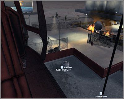 Skieruj się do drabiny, a znajdziesz się wewnątrz sklepu - Strefa zrzutu (cz.1) | Akt 6 - Pustynia w Newadzie | Rainbow Six Vegas 2 - Tom Clancys Rainbow Six Vegas 2 - poradnik do gry