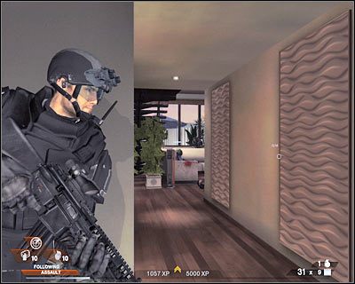 Ostatni przeciwnik prawdopodobnie kryje się na balkoniku (screen), na który musisz się udać - Penthouse (cz.2) | Akt 5 - Teatr | Rainbow Six Vegas 2 - Tom Clancys Rainbow Six Vegas 2 - poradnik do gry