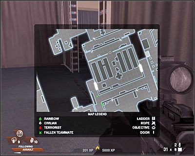 Podstawowe utrudnienie polega na tym, że wrogowie stoją niedaleko przejść, a ponadto wielu z nich zdecyduje się zbliżyć do Twojej drużyny - Hala wystawowa (cz.6) | Akt 4 - Centrum konferencyjne | Rainbow Six Vegas 2 - Tom Clancys Rainbow Six Vegas 2 - poradnik do gry