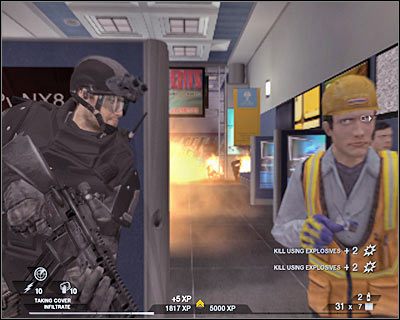 Wycofaj się do mijanej przed chwilą skrzyni z wyposażeniem - Południowa hala (cz.3) | Akt 4 - Centrum konferencyjne | Rainbow Six Vegas 2 - Tom Clancys Rainbow Six Vegas 2 - poradnik do gry