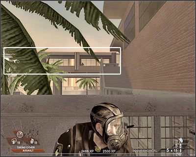 Po zabiciu wszystkich wrogów spróbuj podejść ostrożnie do przodu - Hala sportowa (cz.1) | Akt 3 - Centrum rekreacyjne | Rainbow Six Vegas 2 - Tom Clancys Rainbow Six Vegas 2 - poradnik do gry