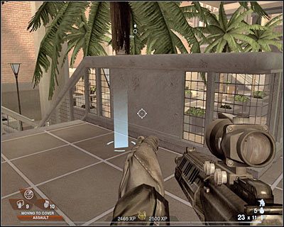 W pierwszej kolejności zajmij się eliminacją wrogów, którzy okupują dolny poziom - Hala sportowa (cz.1) | Akt 3 - Centrum rekreacyjne | Rainbow Six Vegas 2 - Tom Clancys Rainbow Six Vegas 2 - poradnik do gry