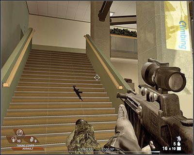 Po chwili dotrzesz do drzwi prowadzących do dalszej części kompleksu - Ośrodek sportowy (cz.2) | Akt 3 - Centrum rekreacyjne | Rainbow Six Vegas 2 - Tom Clancys Rainbow Six Vegas 2 - poradnik do gry