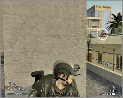 Teraz zajmij się jednym z okolicznych snajperów, który w międzyczasie zapewne pojawił się już na Twojej mapie - Klub nocny (cz.1) | Akt 2 - Stara część Vegas | Rainbow Six Vegas 2 - Tom Clancys Rainbow Six Vegas 2 - poradnik do gry