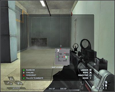 Zaznacz dwóch wybranych terrorystów dla kolegów - Negocjacje (cz.4) | Akt 1 - Pireneje | Tom Clancys Rainbow Six Vegas 2 - Tom Clancys Rainbow Six Vegas 2 - poradnik do gry