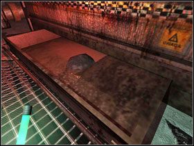 Zawróć i otwórz Kluczem Reda drzwi po lewej (naprzeciwko wyjścia) - Opis przejścia (cz.2) | Rozdział IV | Penumbra Przebudzenie - Penumbra: Przebudzenie - poradnik do gry