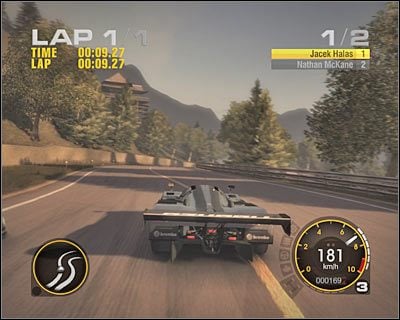 Sterowana Mazda nie jest niestety zwrotnym autem, co bardzo boleśnie odczujesz szczególnie podczas pokonywania ostrych nawrotów - J-Speed Super One - Prototype - Head 2 Head | Japonia | Race Driver GRID - Race Driver: GRID - poradnik do gry