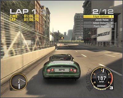 Podczas rozgrywania drugiego wyścigu musisz przede wszystkim zadbać o dobry start - ARL Rookie Badge - Club GT | USA | Race Driver GRID - Race Driver: GRID - poradnik do gry