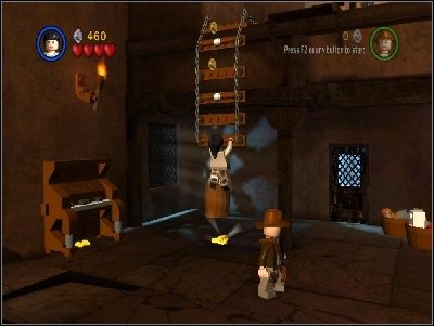 Po lewej zobaczysz migające kolorowo pole - Chapter 2 - Into the Mountains (cz.1) - Poszukiwacze Zaginionej Arki - LEGO Indiana Jones: The Original Adventures - poradnik do gry