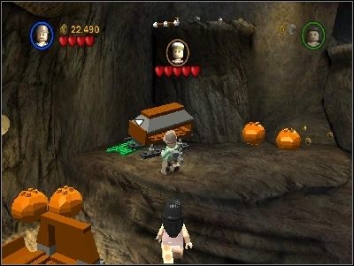 Aby dostać się na jego pierwszą pozycję, weź leżącą po lewej stertę klocków i ułóż je na zielonym podeście - Chapter 6 - Opening the Ark (cz.2) - Poszukiwacze Zaginionej Arki - LEGO Indiana Jones: The Original Adventures - poradnik do gry