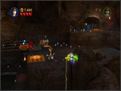 Dotrzesz do lokacji z kolejnymi, kolorowymi wrotami - Chapter 6 - Temple of the Grail (cz.2) - Ostatnia Krucjata - LEGO Indiana Jones: The Original Adventures - poradnik do gry