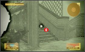 W kuchni znajdziesz minę przeciwpiechotną [A] i utwór muzyczny do iPoda [B] - Middle East - Advent Palace | Akt pierwszy Metal Gear Solid 4 - Metal Gear Solid 4: Guns of the Patriots - poradnik do gry