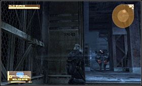 Podejdź do barierki tuż przy windzie, zeskocz i przywołaj windę - Alaska - Blast Furnace & Casting Facility | Akt czwarty Metal Gear Solid 4 - Metal Gear Solid 4: Guns of the Patriots - poradnik do gry