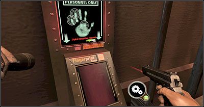 Udaj się do przejścia, które specjalnie dla Ciebie zostało odblokowane przez wartownika - Scena 2 - Zwiedzający muzeum (cz.2) | Epizod 5 Alone in the Dark - Alone in the Dark - poradnik do gry