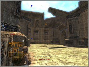 Ostrzeliwuj wroga jedną drużyną, a drugą biegnij wzdłuż dużego budynku - Misja 6 | Misje w Full Spectrum Warrior - Full Spectrum Warrior - poradnik do gry