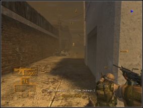 Żeby bezpiecznie wejść w tunel, ustaw się przy jego prawej ścianie i odwróć się - na dachu czai się strzelec - Misja 7 | Misje w Full Spectrum Warrior - Full Spectrum Warrior - poradnik do gry